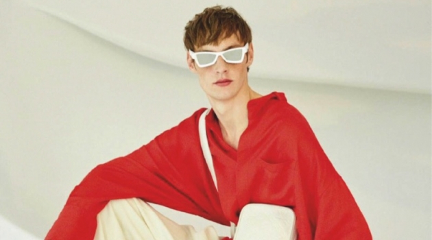 Roberto Sipos Embraces Quirky Style in Louis Vuitton for Esquire España Roberto Sipos Embraces Quirky Style in Louis Vuitton for Esquire España