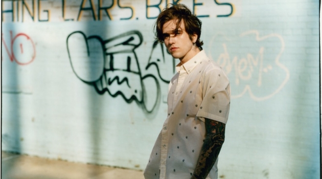 Gabriel-Kane Day-Lewis Connects with Rag & Bone for Photo Project Taking to the streets, Gabriel-Kane Day-Lewis wears Rag & Bone's Tomlin shirt with navy pants.