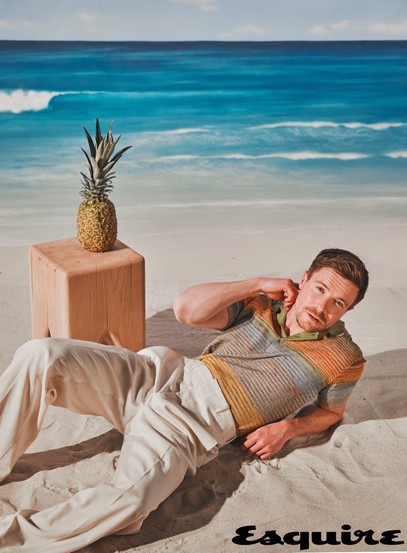 Actor Joe Dempsie dons a Missoni polo shirt with Dior Men trousers.