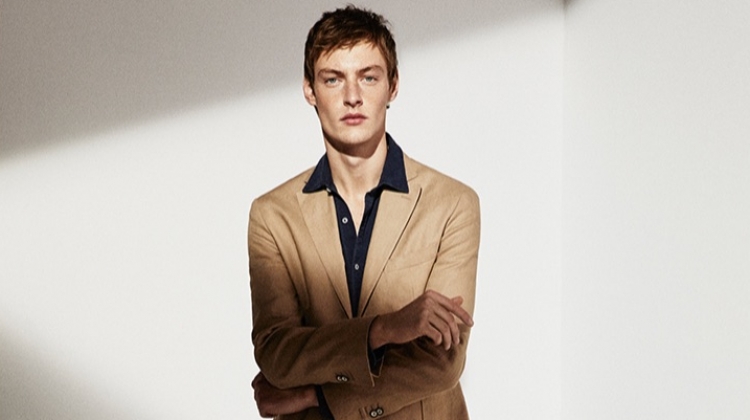 The Fashion File: Roberto Sipos Dons Sleek Looks for Massimo Dutti
