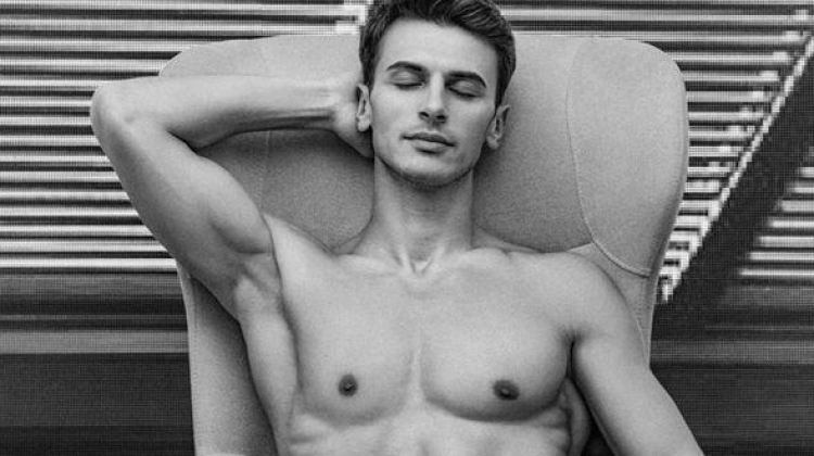 Kristofor Pitushi Fronts SEPTWOLVES Underwear Campaign