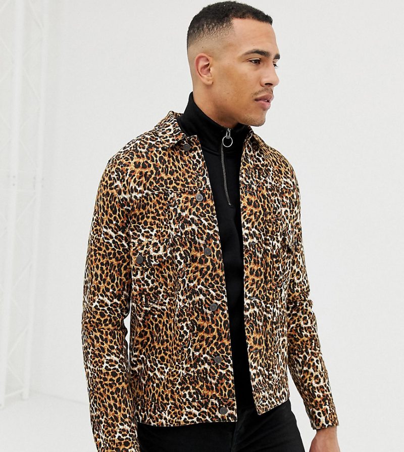 ASOS DESIGN Tall leopard print denim jacket – Tan | The Fashionisto