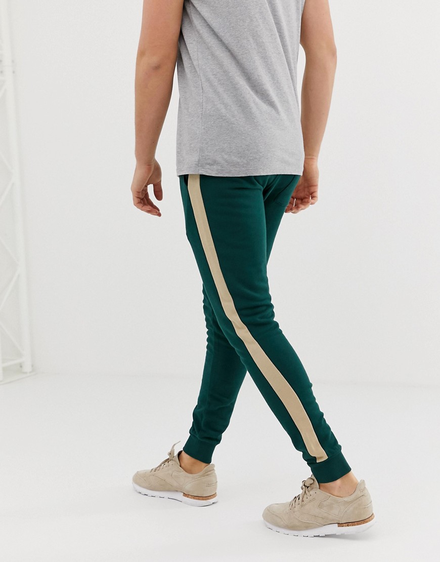 sweatpants with side stripe