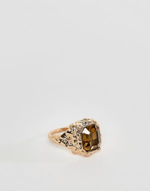 ASOS DESIGN vintage style ring with stone in gold tone - Gold ASOS DESIGN vintage style ring with stone in gold tone - Gold
