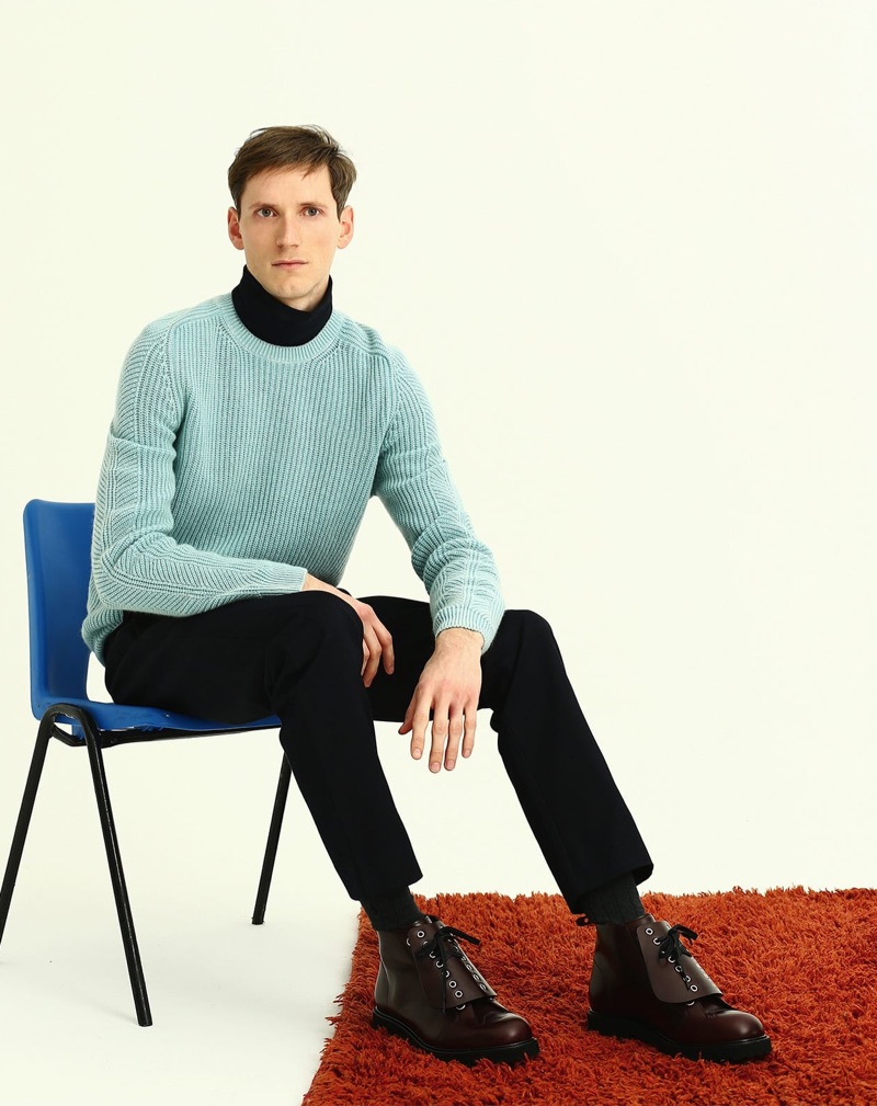 Bastiaan Ninaber dons an Iris Von Arnim turtleneck sweater with a Jil Sander turtleneck, A.P.C. trousers, and Loewe boots.