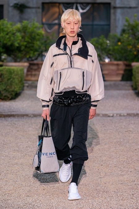 Givenchy Spring Summer 2020 Mens Collection 032