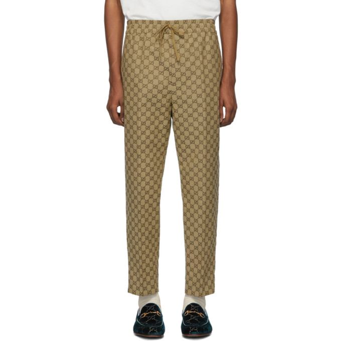brown jogging