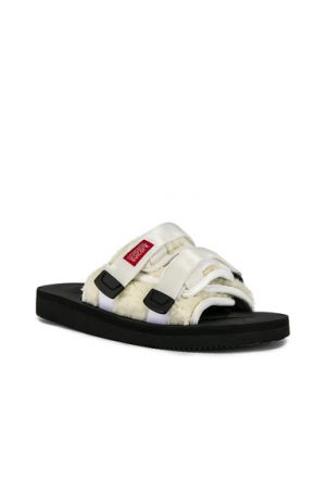JOHN ELLIOTT x Suicoke Sandal in White. - size 9 (also in 8) JOHN ELLIOTT x Suicoke Sandal in White. - size 9 (also in 8)