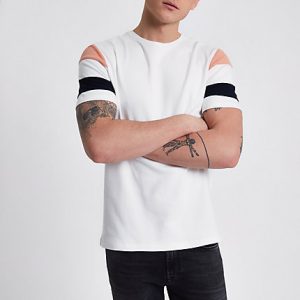 River Island Mens Cream short stripe sleeve slim fit T-shirt River Island Mens Cream short stripe sleeve slim fit T-shirt