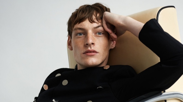 Roberto Sipos Sports Modern Fashions for Caleo Paper