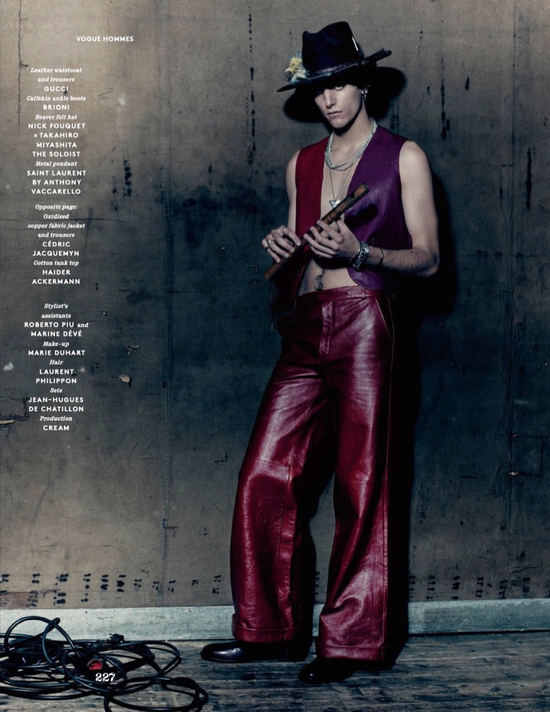 Embracing a fashionable edge, Tamino wears a leather waistcoat and trousers by Gucci. A Saint Laurent pendant, Brioni boots and a Nick Fouquet x Takahiro Miyashita The Soloist hat completes his look. » Tamino Stars in Vogue Hommes Paris Shoot, Discusses Harmony Between Music & Fashion Embracing a fashionable edge, Tamino wears a leather waistcoat and trousers by Gucci. A Saint Laurent pendant, Brioni boots and a Nick Fouquet x Takahiro Miyashita The Soloist hat completes his look.