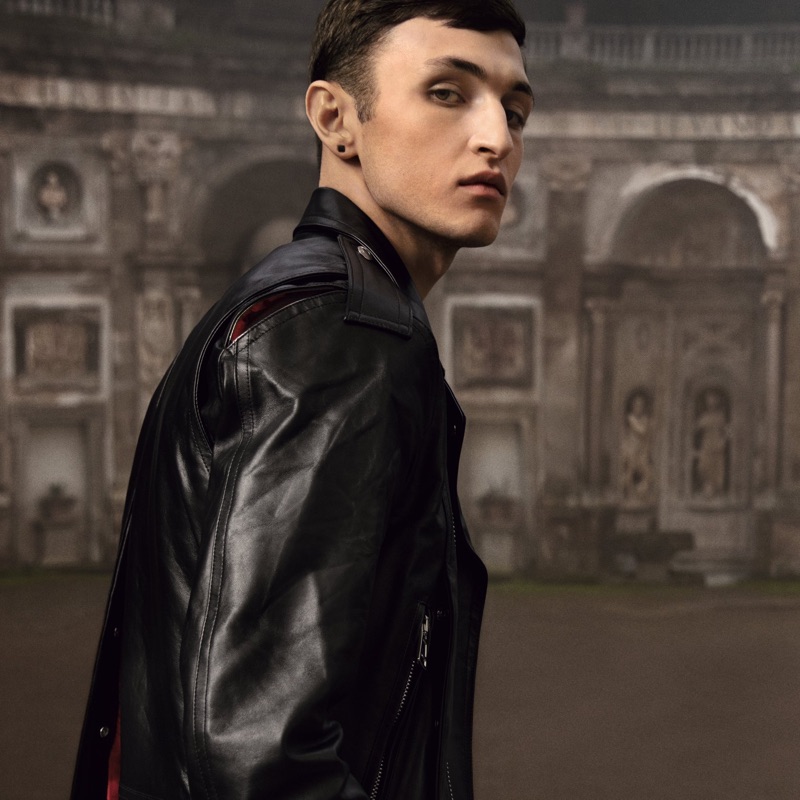 Anwar Hadid fronts Valentino's Born in Roma fragrance campaign.