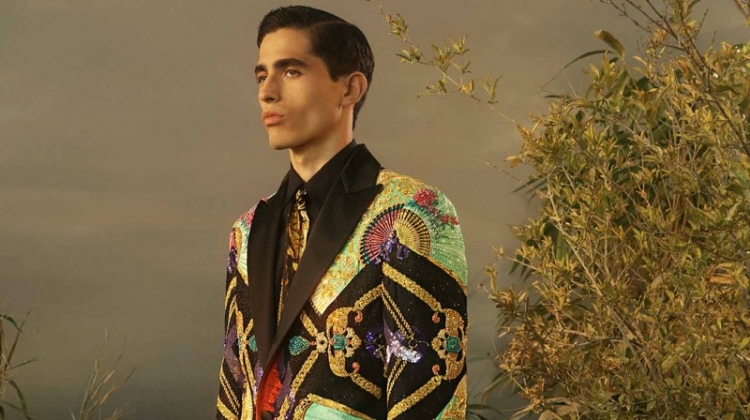 Atelier Versace Looks West for Fall ’19 Collection