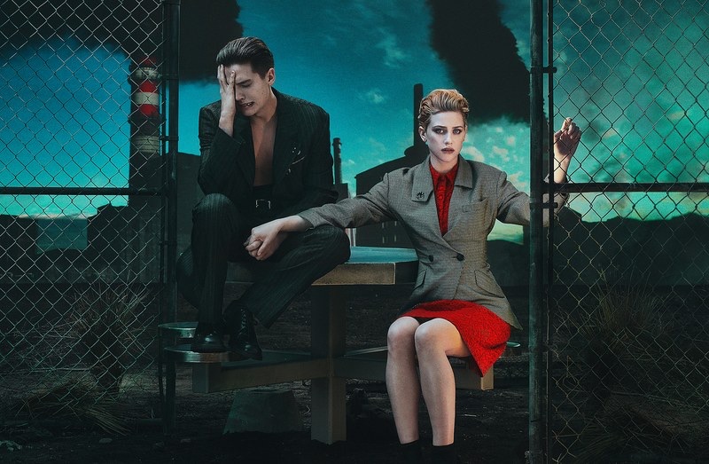 Embracing a dark look, Cole Sprouse wears a Salvatore Ferragamo suit with Prada accessories. Lili Reinhart dons a Louis Vuitton dress and jacket. » Cole Sprouse & Lili Reinhart Cover W, Pose for Steven Klein Embracing a dark look, Cole Sprouse wears a Salvatore Ferragamo suit with Prada accessories. Lili Reinhart dons a Louis Vuitton dress and jacket.