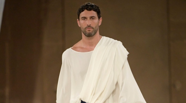 Dolce & Gabbana Embraces Hellenic Spirit for Alta Sartoria Collection Dolce & Gabbana Embraces Hellenic Spirit for Alta Sartoria Collection