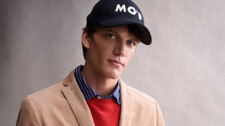 A smart vision, Florian Van Bael dons a corduroy blazer from Marc O'Polo.