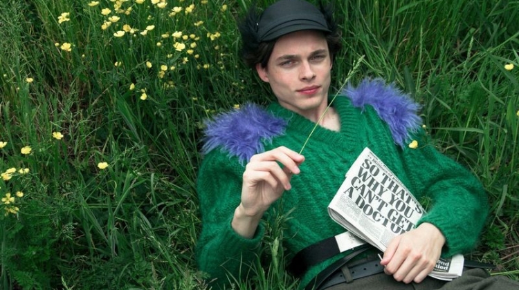 Lost in the Fields: Marcel Korusiewicz for GQ Portugal