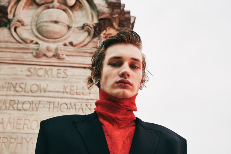 Robert Semjonovs 2019 Editorial VMAN 008