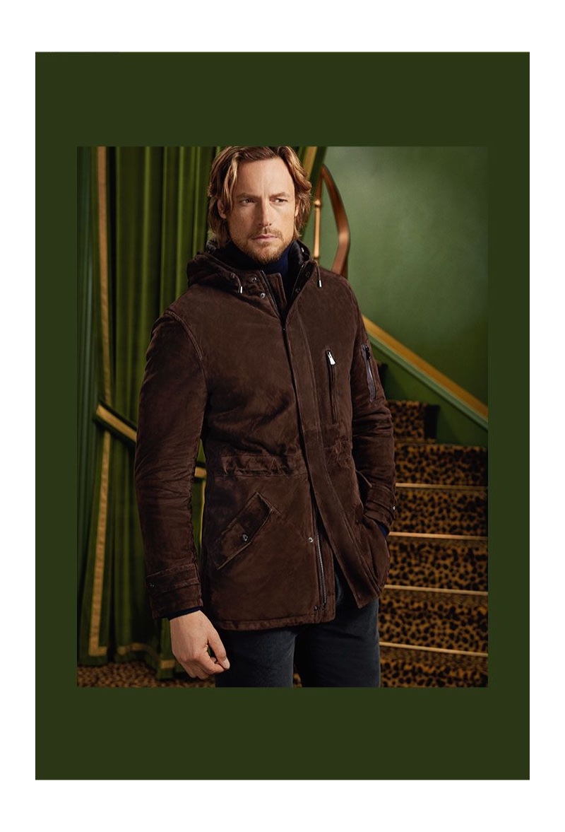 Donning a brown parka, Gabriel Aubry wears ISAIA.