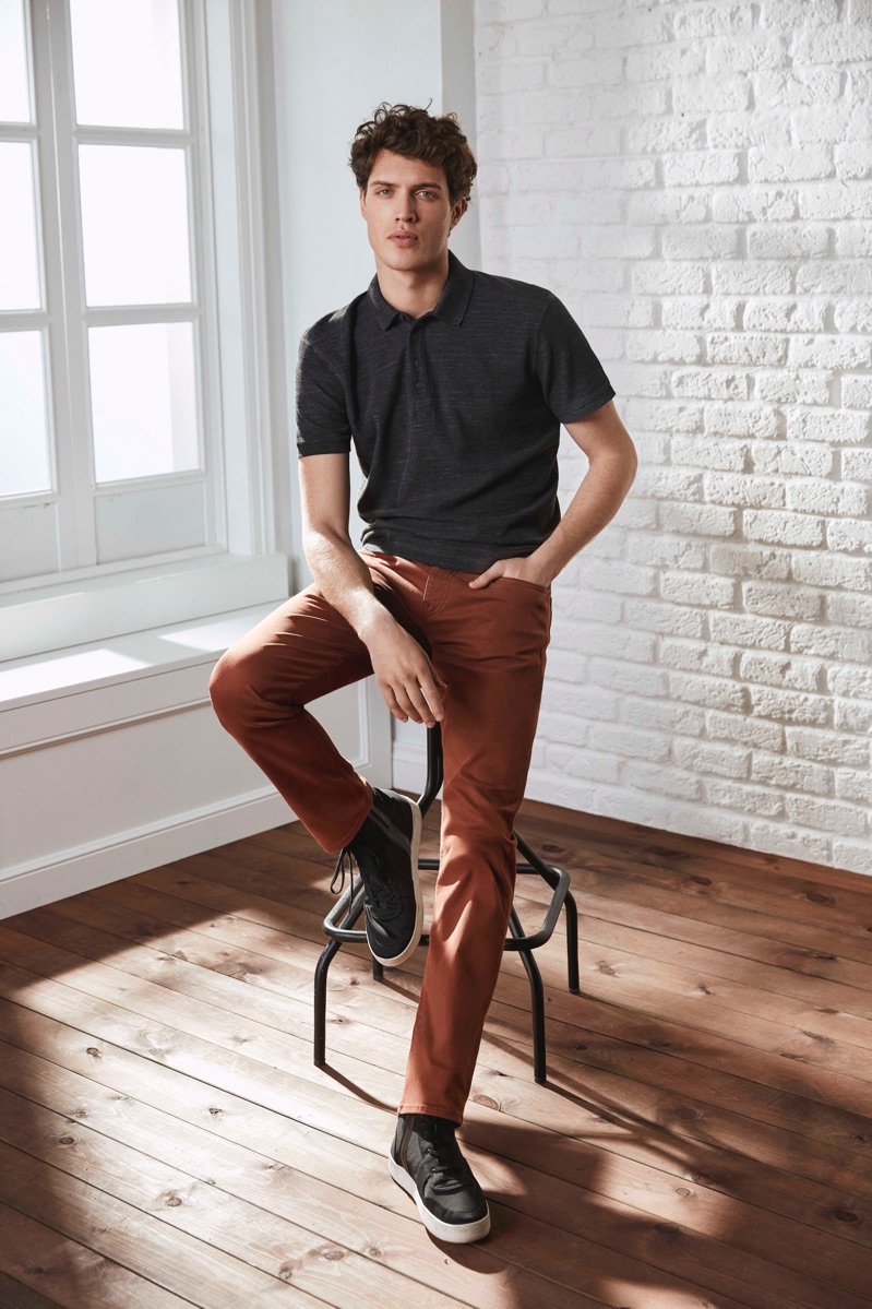 Benjamin Reynier wears Mavi's slim-straight leg Marcus pants.