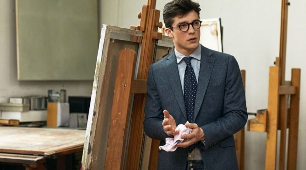Alexis & Federico Travel to Antwerp for Morris Stockholm Fall '19 Campaign A smart vision, Alexis Petit dons glasses and a blazer with shirt and tie for Morris Stockholm's fall-winter 2019 campaign.