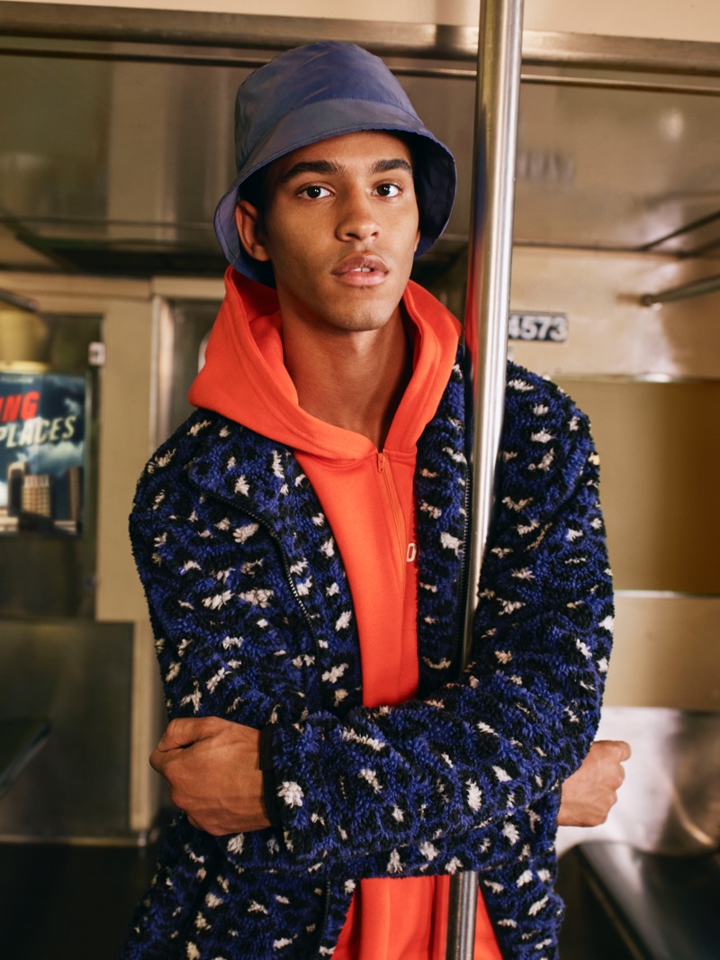 Model Hector Diaz sports a bold look from Pull & Bear for the brand's fall-winter 2019 campaign.