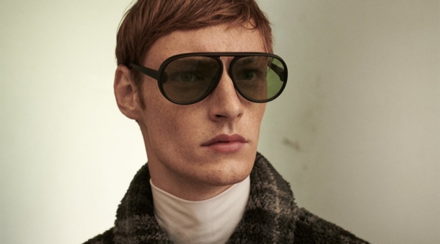 Roberto Sipos Steps Into Fall with Reserved A sleek vision, Roberto Sipos sports a checked jacket from Reserved.