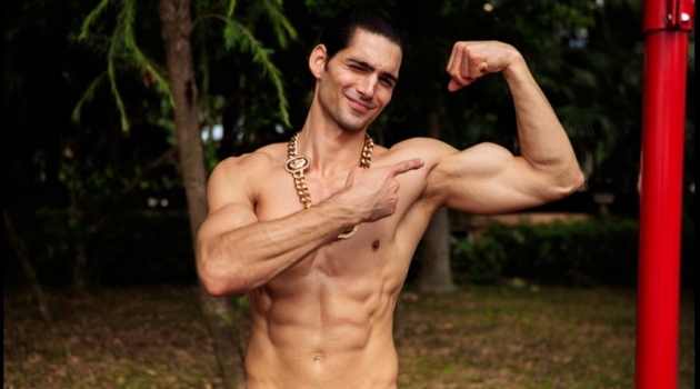Viva Versace! Taner Sigirtmac Goes Retro for FACTORY Fanzine Viva Versace! Taner Sigirtmac Goes Retro for FACTORY Fanzine