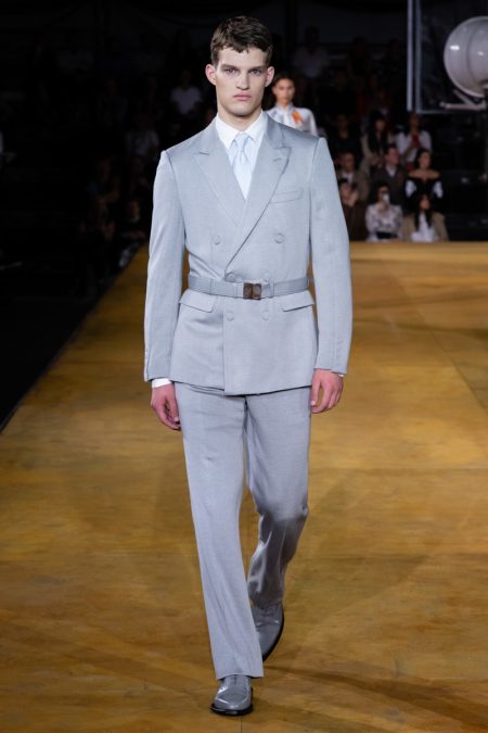 Burberry Spring Summer 2020 Mens Runway Collection 002