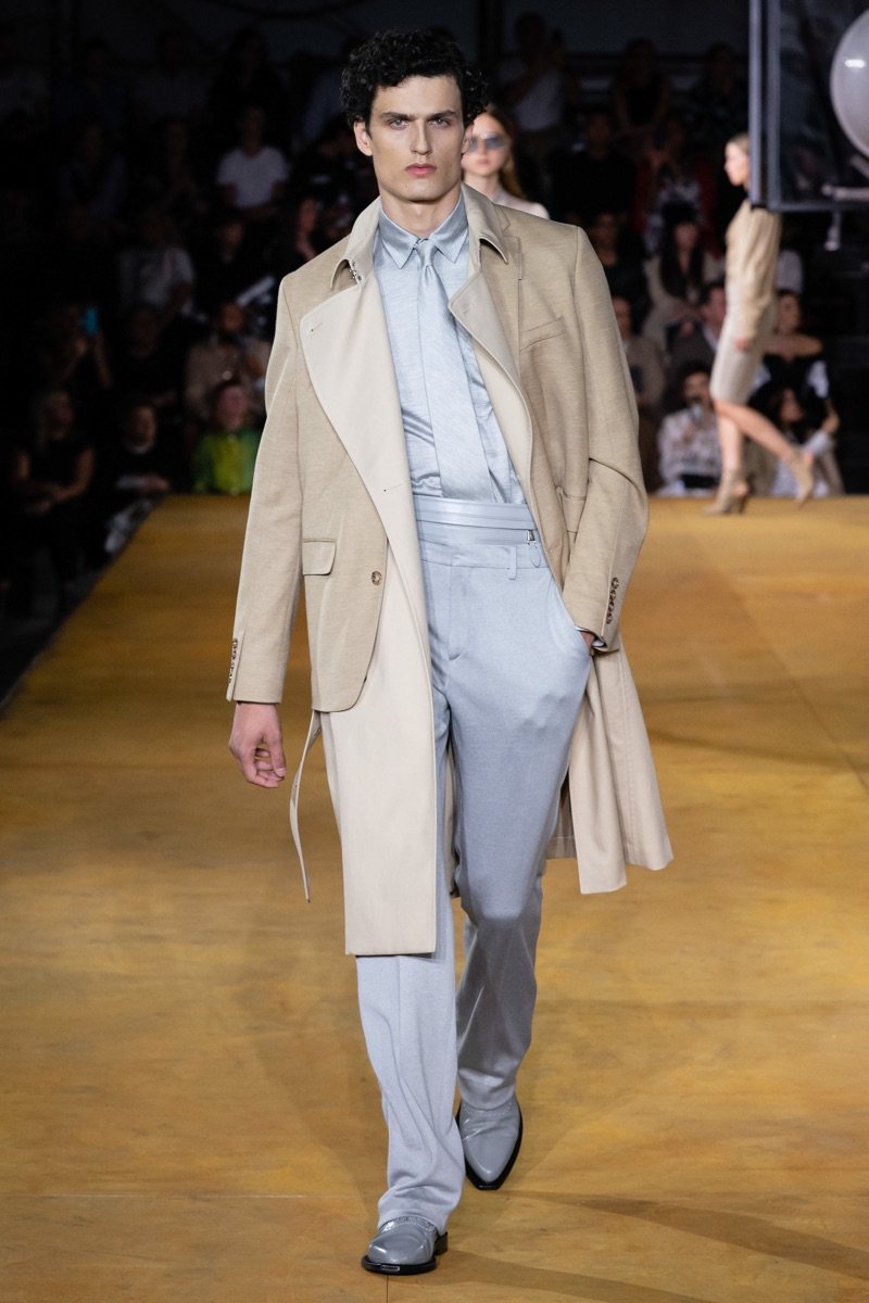 Burberry Spring Summer 2020 Mens Runway Collection 003