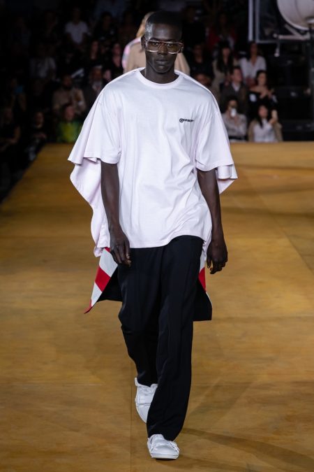 Burberry Spring Summer 2020 Mens Runway Collection 024