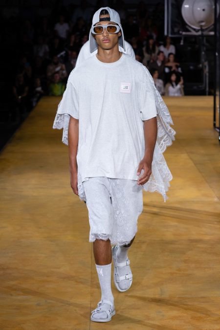 Burberry Spring Summer 2020 Mens Runway Collection 029