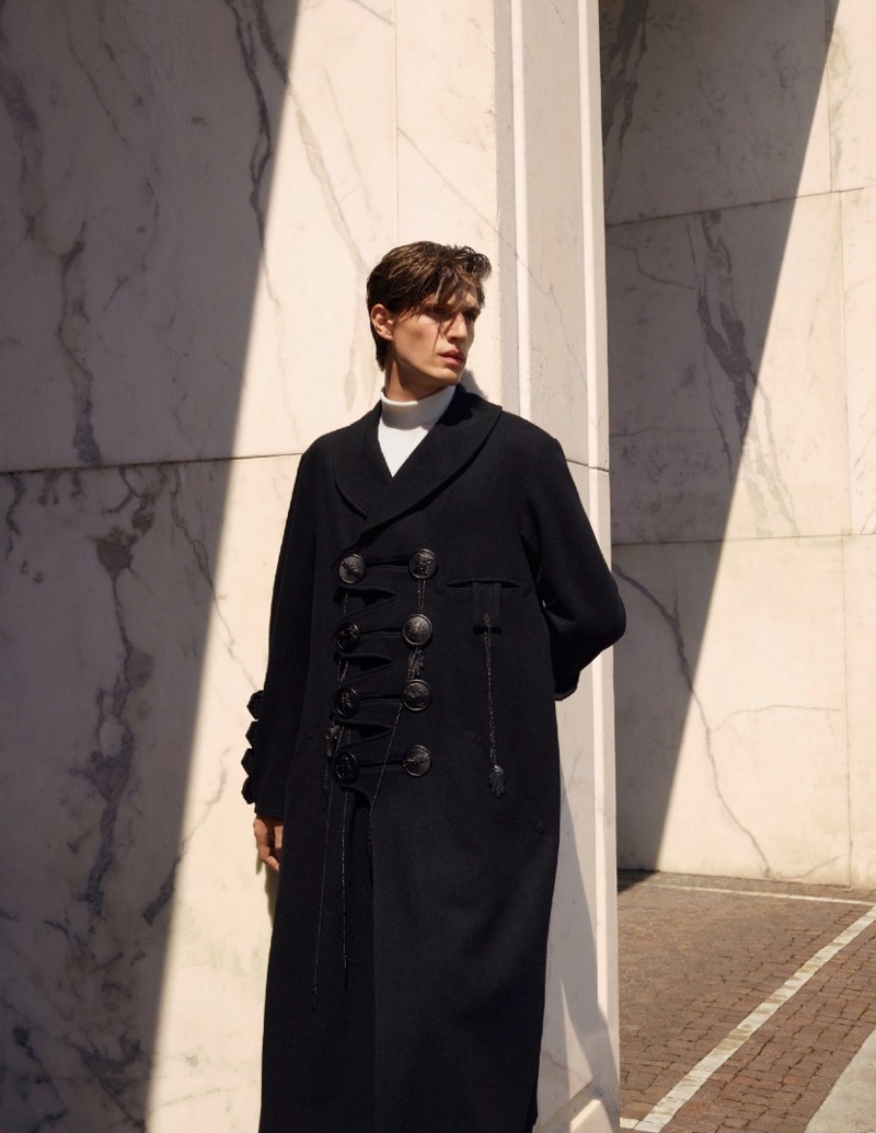 Edoardo Sebastianelli 2019 Vogue Hommes Paris 009