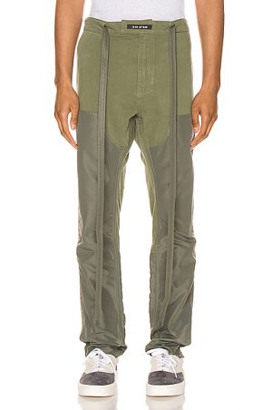 Fear of God Nylon Canvas Double Front Work Pant in Green Fear of God Nylon Canvas Double Front Work Pant in Green