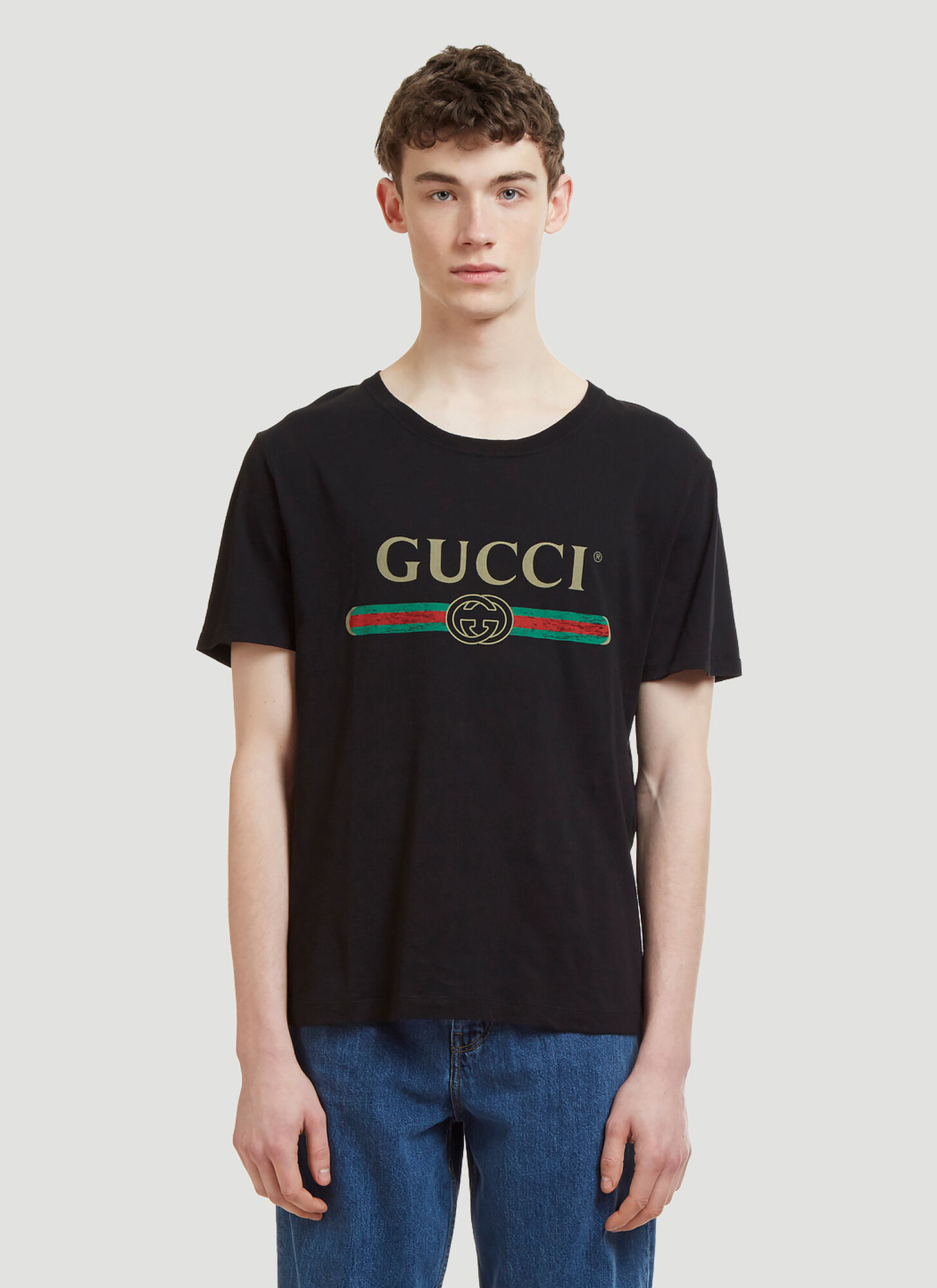 Gucci Logo T-Shirt in Black size M | The Fashionisto