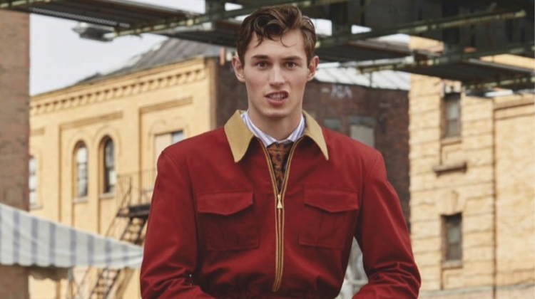 Kit Butler Sports Quirky Gucci Style for GQ México
