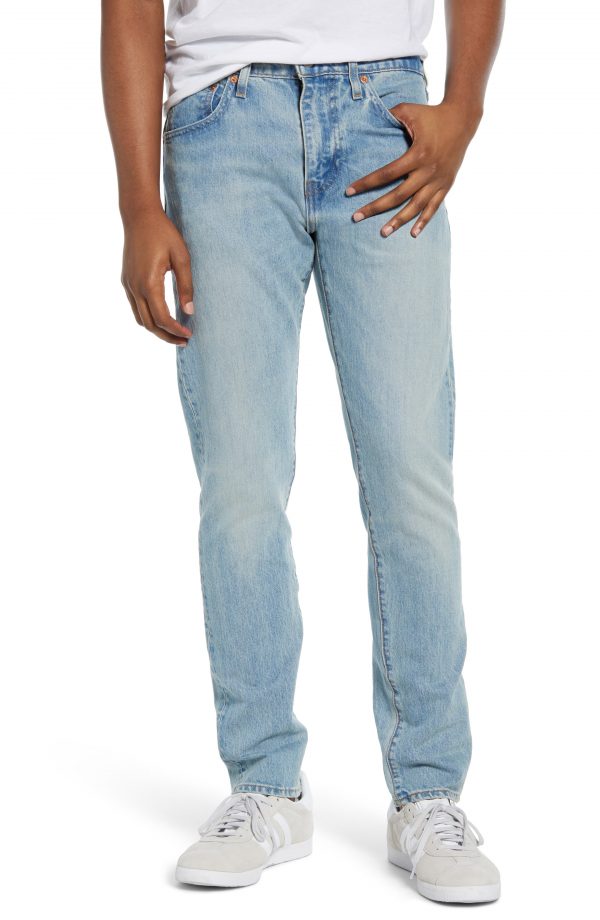 levis black tapered jeans