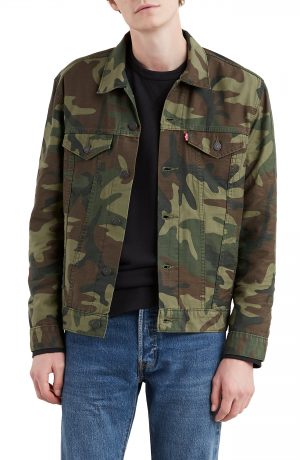 Men's Levi's The Trucker Camo Jacket, Size Small - Green Men's Levi's The Trucker Camo Jacket, Size Small - Green