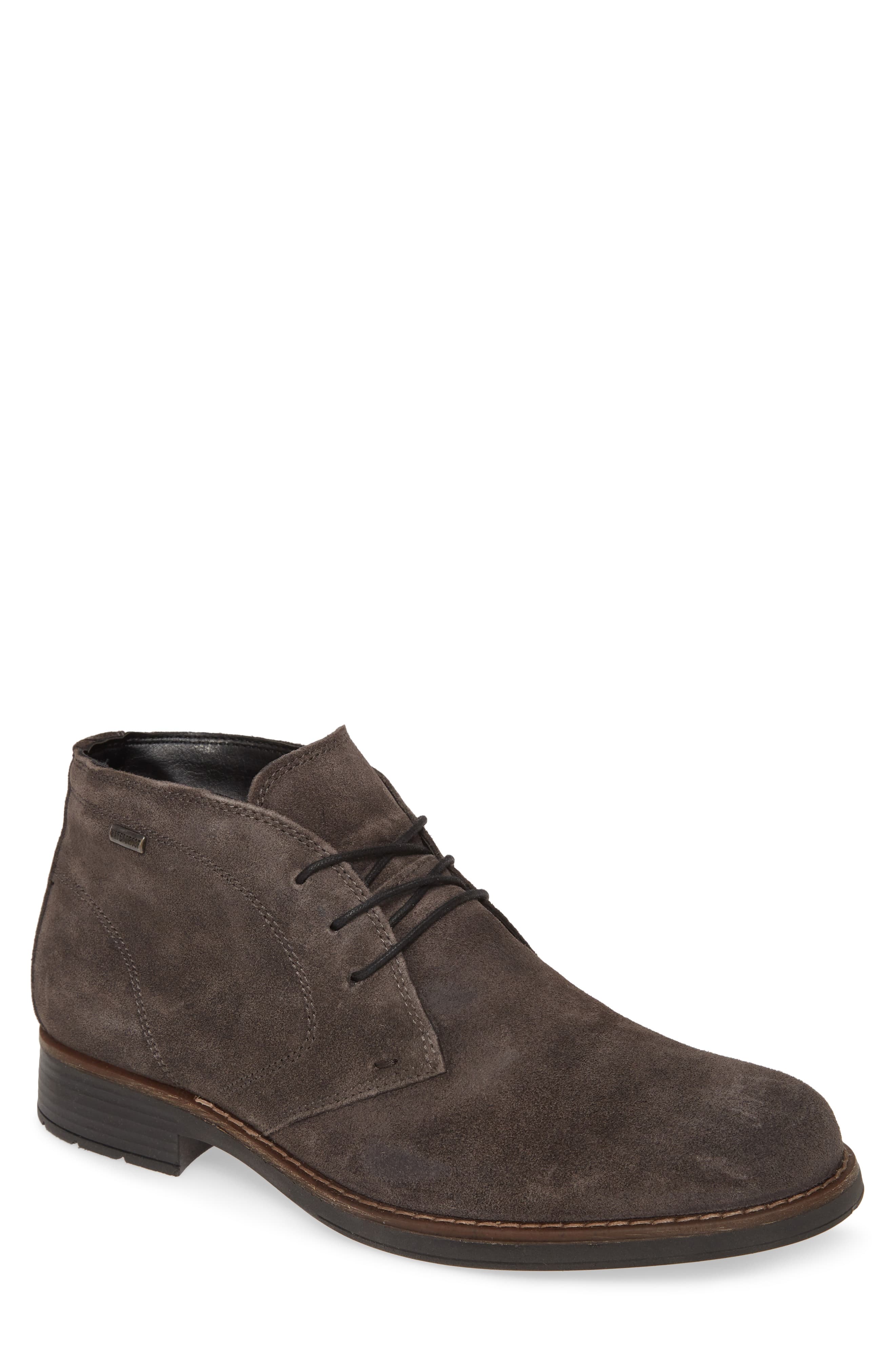 greyson chukka boot