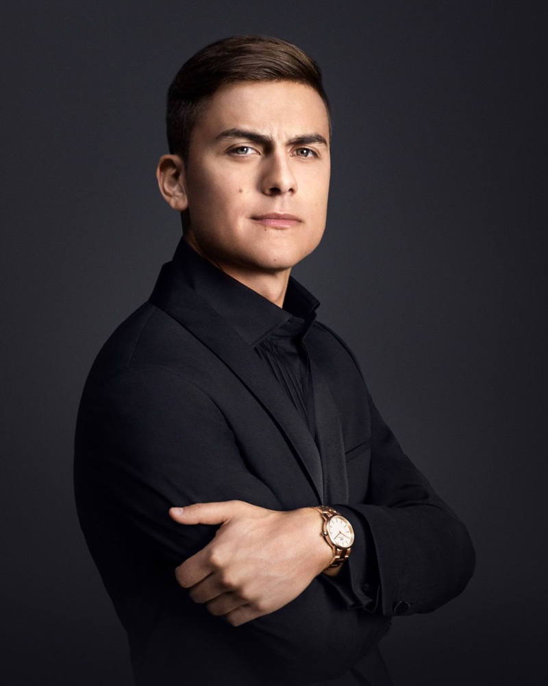 Argentine soccer player Paulo Dubala fronts Daniel Wellington's Iconic Link campaign.