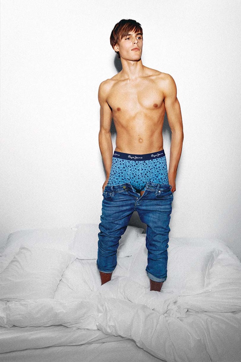 Dutch model Parker van Noord sports underwear from Pepe Jeans.