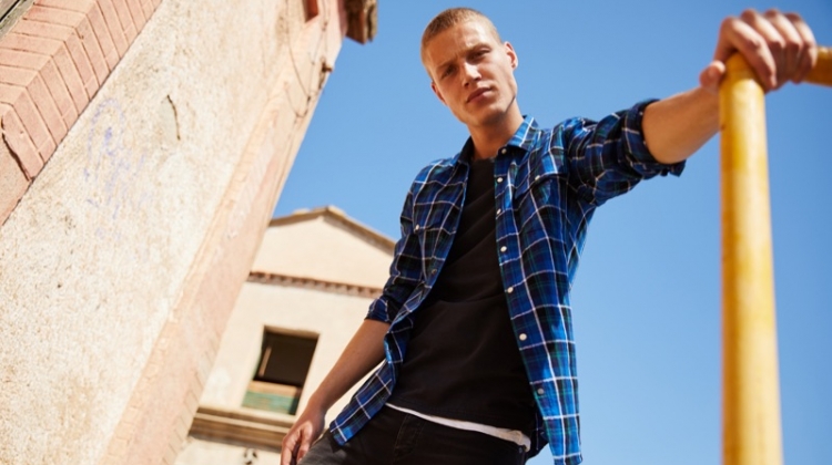 Michael Oder Hits the Tracks for Q/S by s.Oliver Fall ’19 Campaign