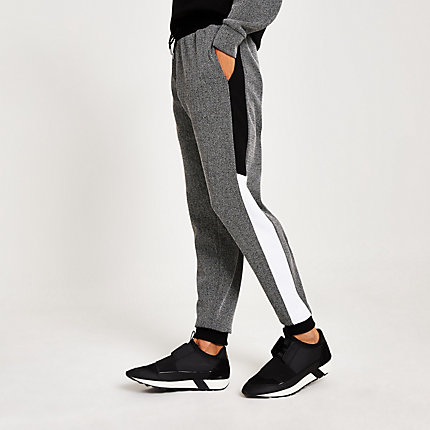 river island black joggers