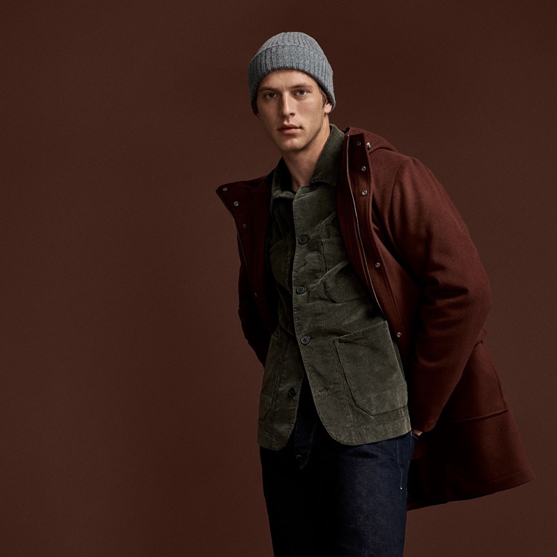 Model Jules Raynal embraces autumnal hues in Selected Homme's fall-winter 2019 outerwear collection.