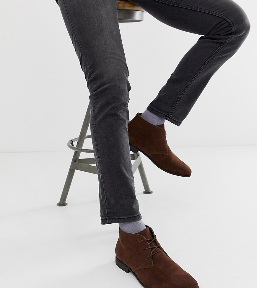 ASOS DESIGN Wide Fit Chukka Boots In 