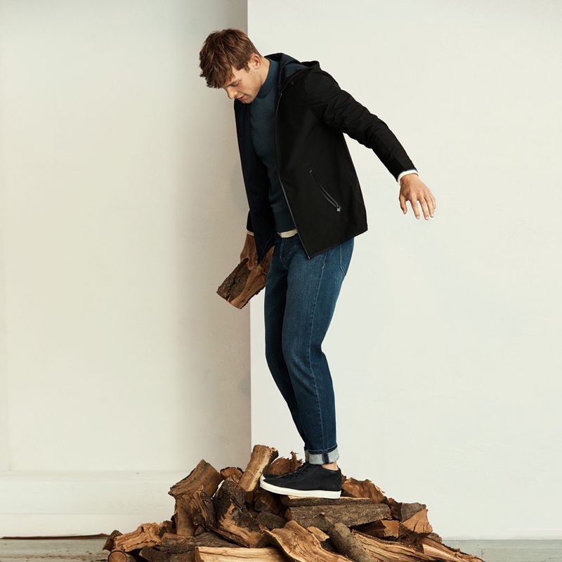 Going casual, Elliott Reeder models a fall look from Banana Republic.