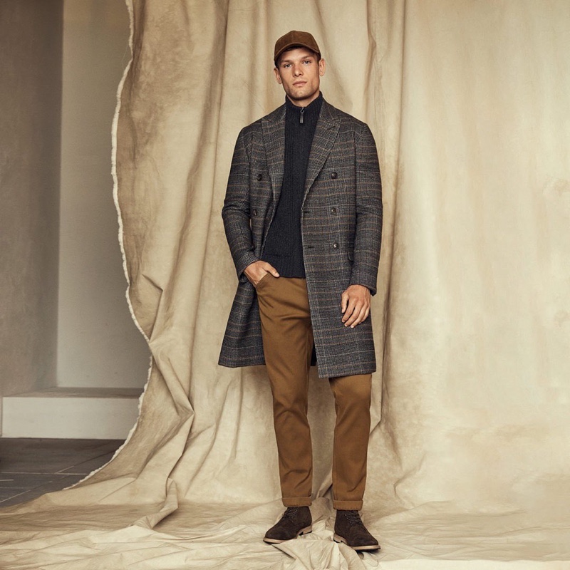 Front and center, Elliott Reeder makes a case for classic fall style from Banana Republic.