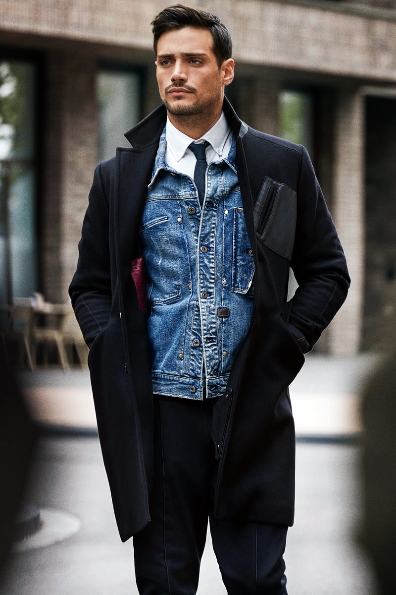 Out for a stroll, Richard Deiss fronts G-Star Raw's Tomorrow's Classics campaign. » Richard Models Denim for G-Star Raw Tomorrow's Classics Campaign Out for a stroll, Richard Deiss fronts G-Star Raw's Tomorrow's Classics campaign.