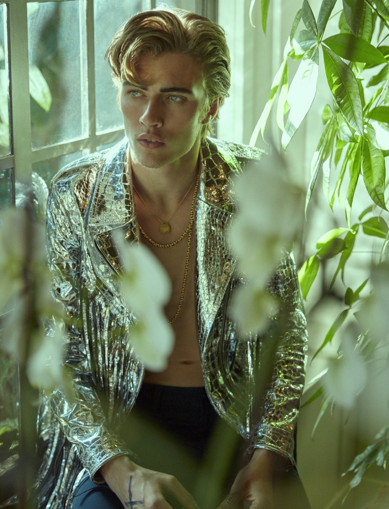 Lucky Blue Smith 2019 LOfficiel Brazil 010