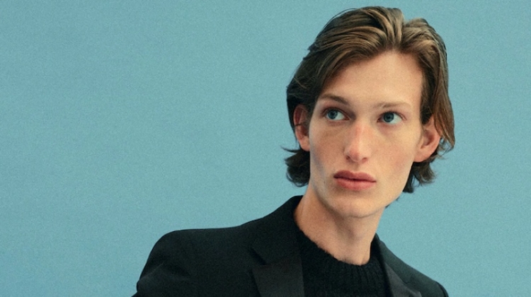 Sliding Seasons: Laurin David Models Fashions for Luisaviaroma